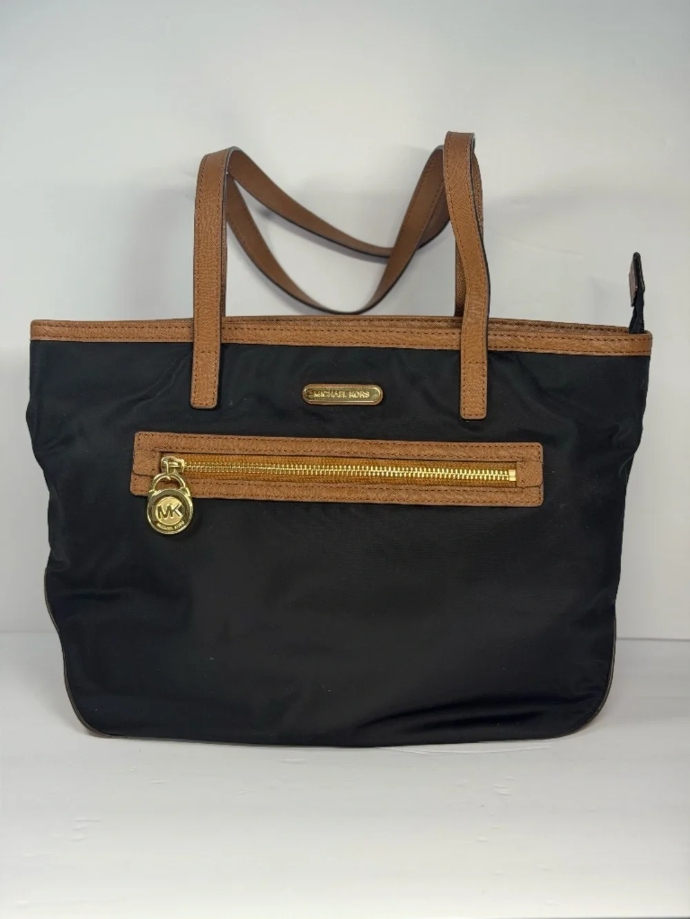 Michael Kors Kempton- Black tote with brown leather trim_Excellent Condition